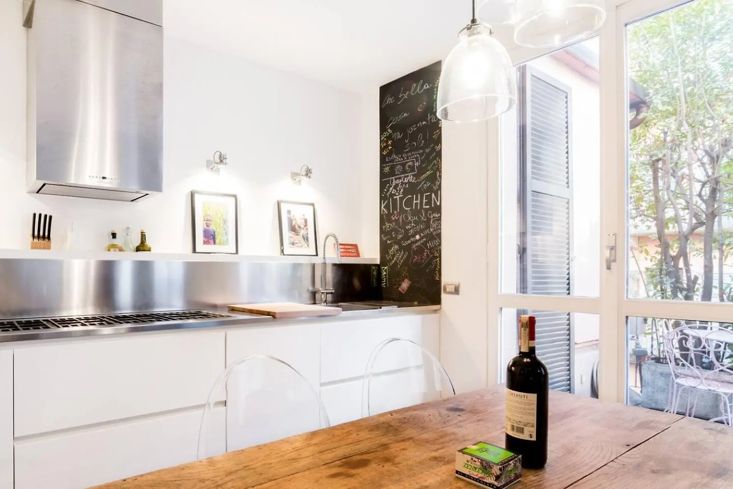 Bocconi Industrial Loft 2Bdr, 2Btr Lägenhet Milano