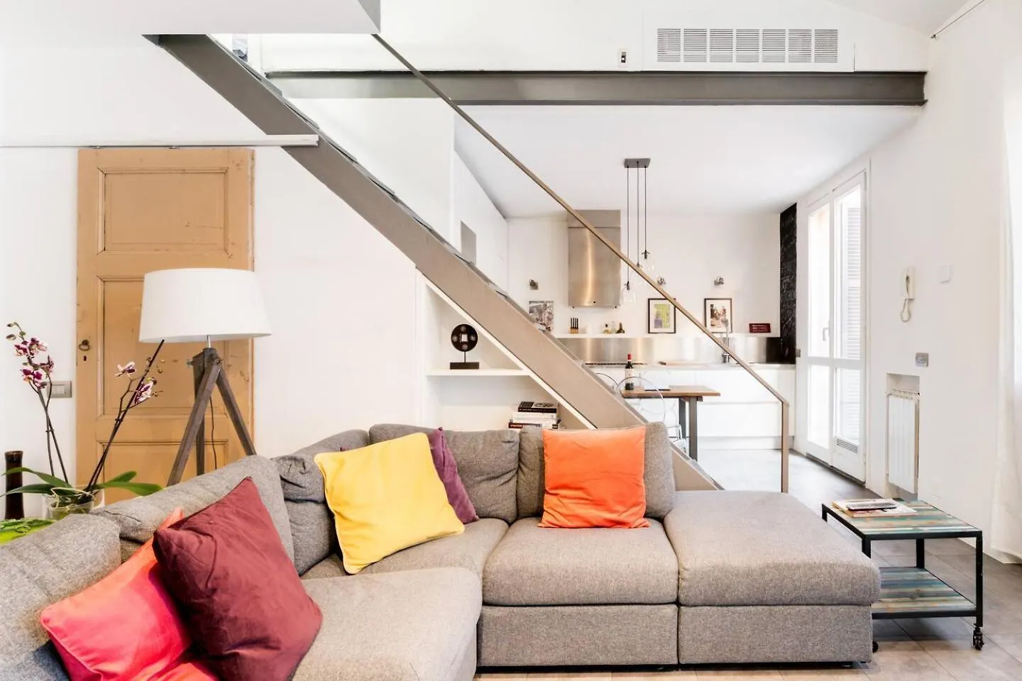 Bocconi Industrial Loft 2Bdr, 2Btr Appartement Milaan Italië